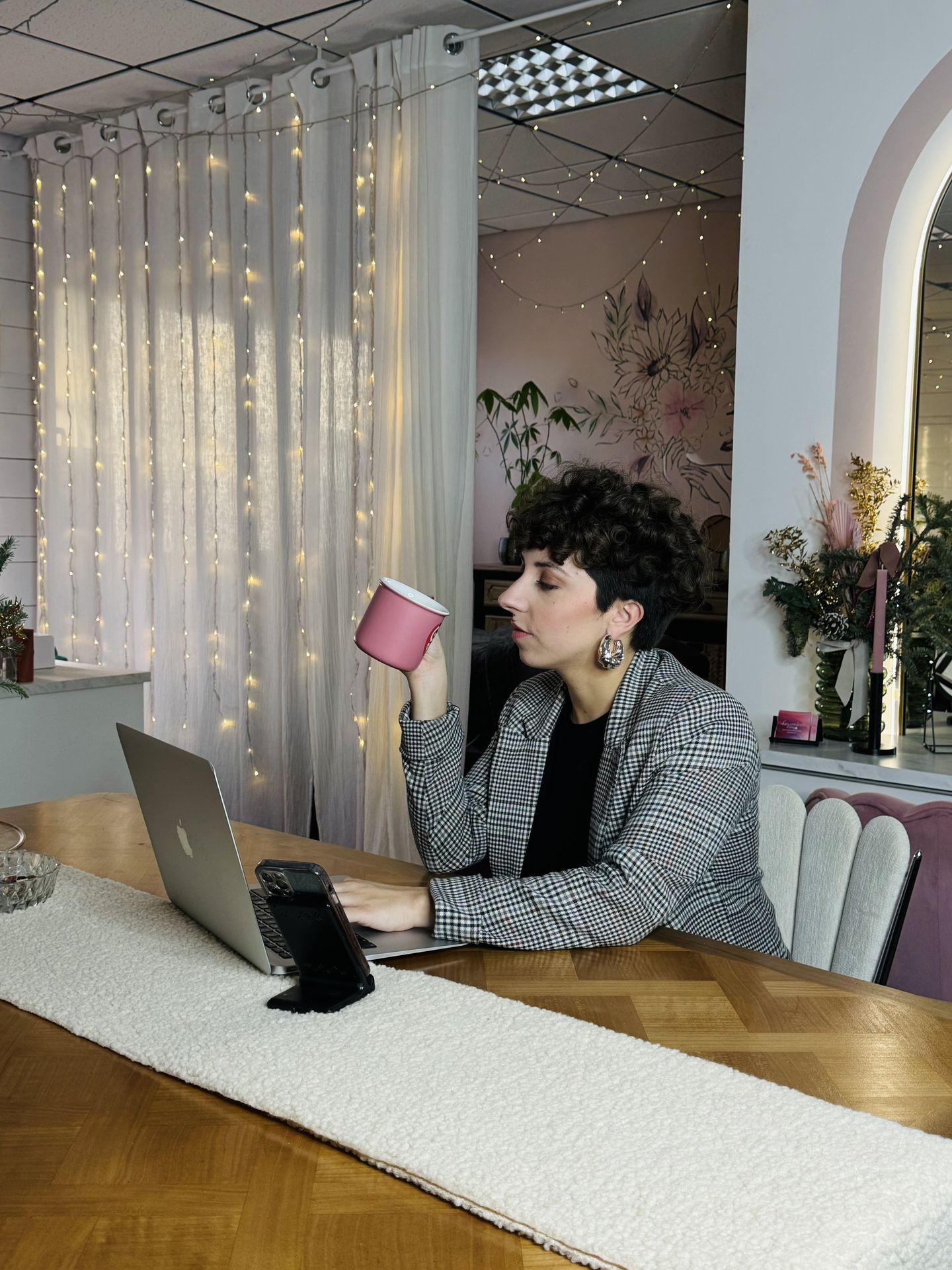 Emy, esthéticienne et maquilleuse professionnelle à Champagné près du Mans